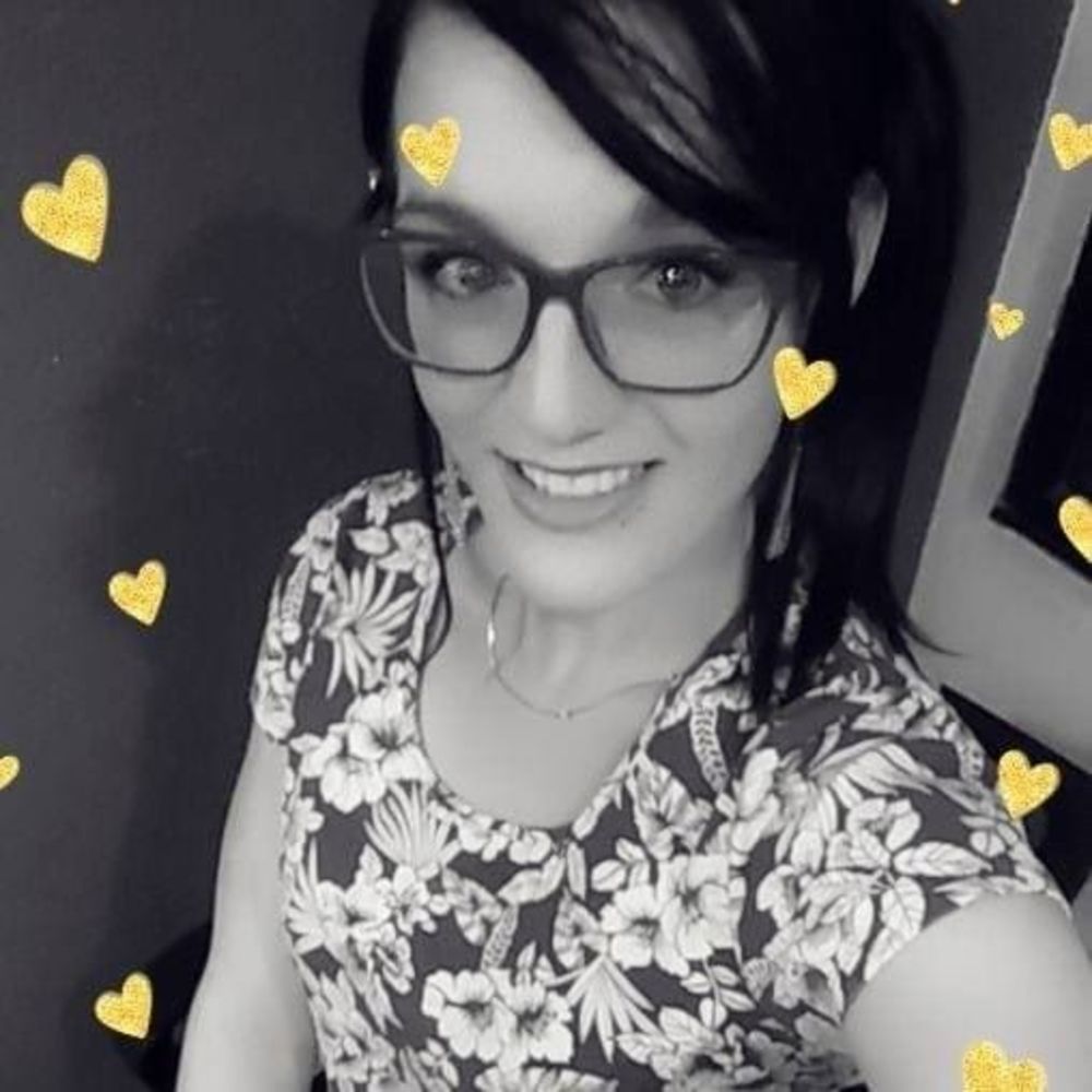 Meet your Posher, Alison